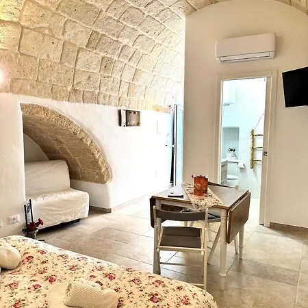 Petali Rosa- Dimora Grotta